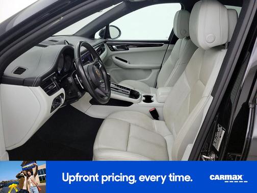 2023 Porsche Macan T