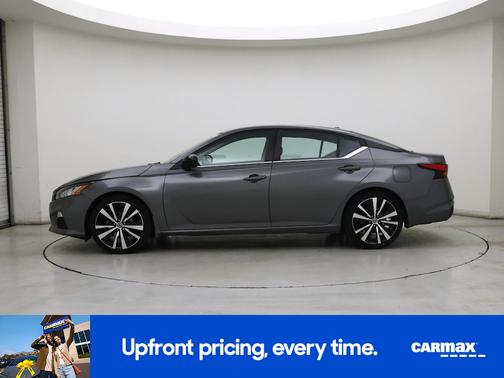 2022 Nissan Altima SR