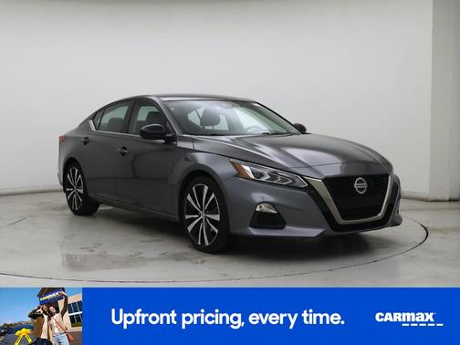 2022 Nissan Altima SR