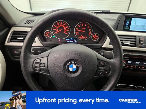 Pearl 2018 BMW 320 XI