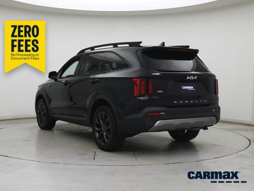 Black 2022 Kia Sorento X-Line EX