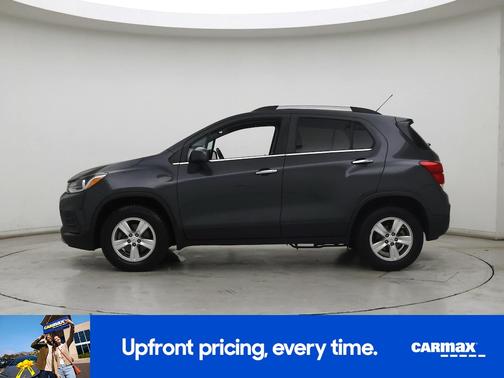 Gray 2018 Chevrolet Trax LT