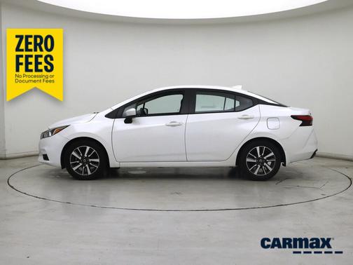 White 2022 Nissan Versa SV