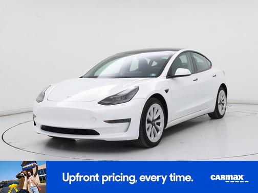 White 2022 Tesla Model 3