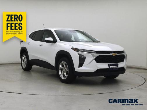White 2024 Chevrolet Trax LS