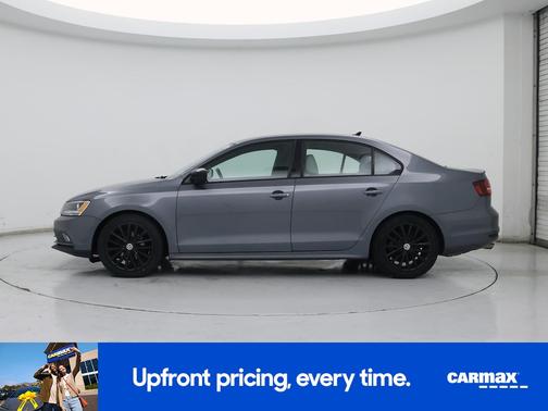 Gray 2016 Volkswagen Jetta Sport