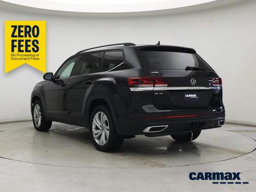 Black 2022 Volkswagen Atlas SE w/Tech