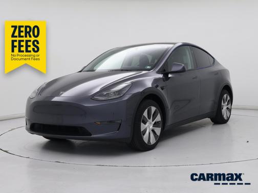 Gray 2023 Tesla Model Y Long Range