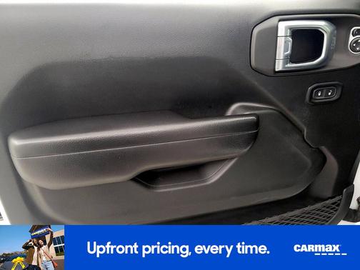 2021 Jeep Gladiator Willys Sport