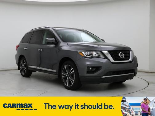2017 Nissan Pathfinder Platinum