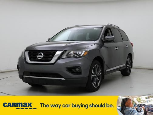 2017 Nissan Pathfinder Platinum