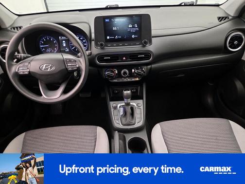 2022 Hyundai KONA SE