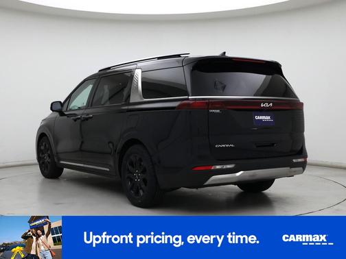 2024 Kia Carnival SX