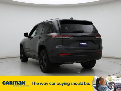 2022 Jeep Grand Cherokee Altitude