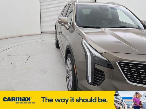 2020 Cadillac XT4 Premium Luxury