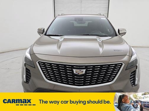 2020 Cadillac XT4 Premium Luxury