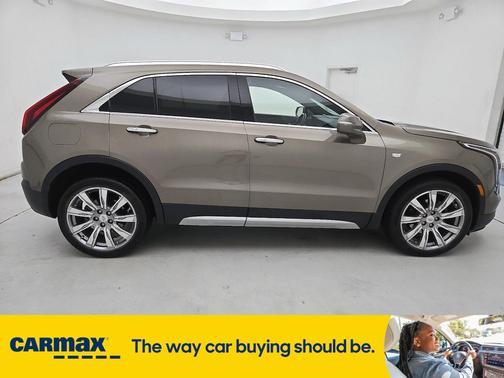2020 Cadillac XT4 Premium Luxury