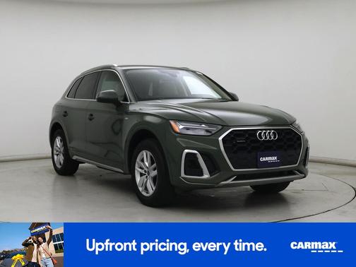 Green 2023 Audi Q5 S-Line Premium