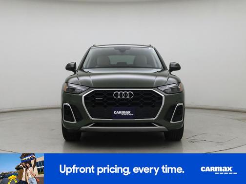 Green 2023 Audi Q5 S-Line Premium