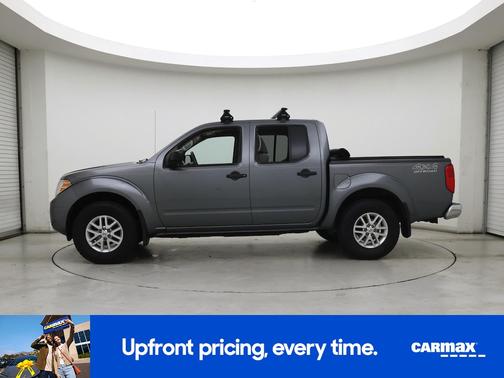 Gray 2018 Nissan Frontier SV