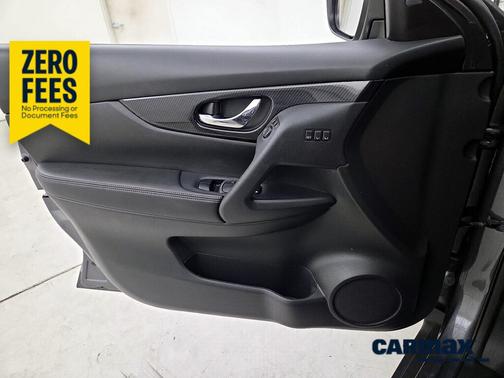 Gray 2019 Nissan Rogue SL