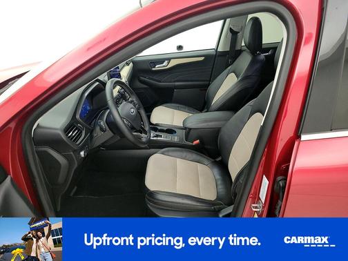 2021 Ford Escape Titanium