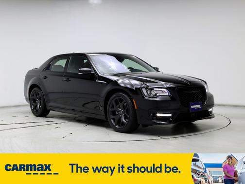 2022 Chrysler 300 S