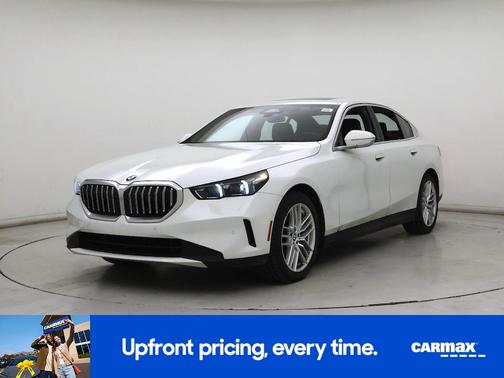 White 2024 BMW 530 I xDrive