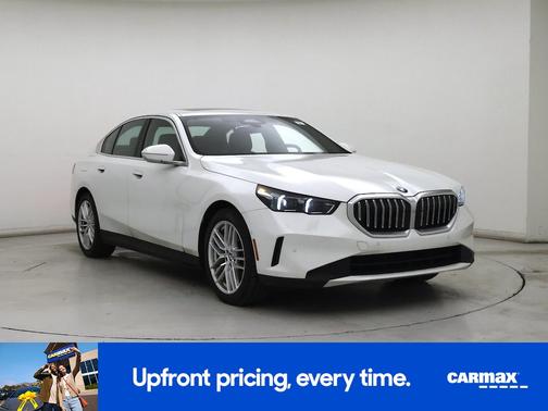 White 2024 BMW 530 I xDrive