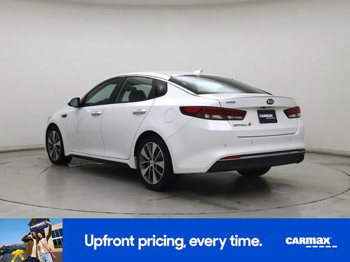 White 2018 Kia Optima S