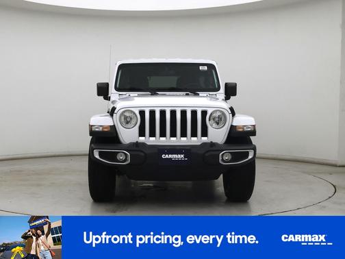 White 2022 Jeep Wrangler Unlimited Sahara
