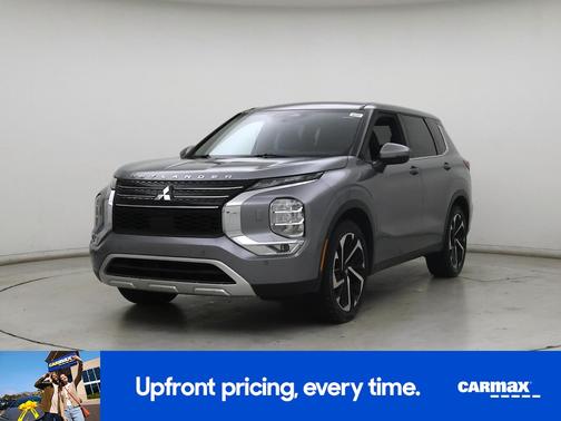 Silver 2022 Mitsubishi Outlander SE