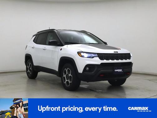 White 2022 Jeep Compass Trailhawk