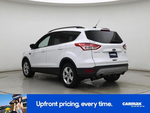 White 2016 Ford Escape SE