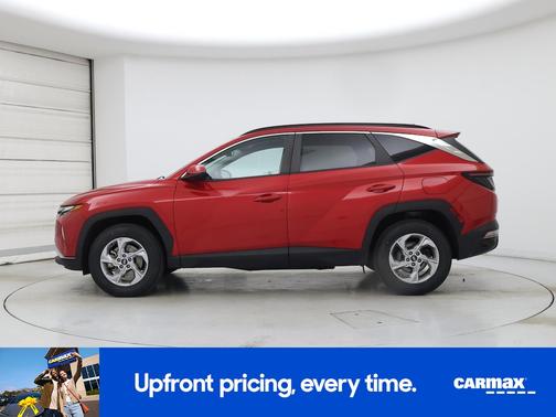 Red 2023 Hyundai TUCSON SEL