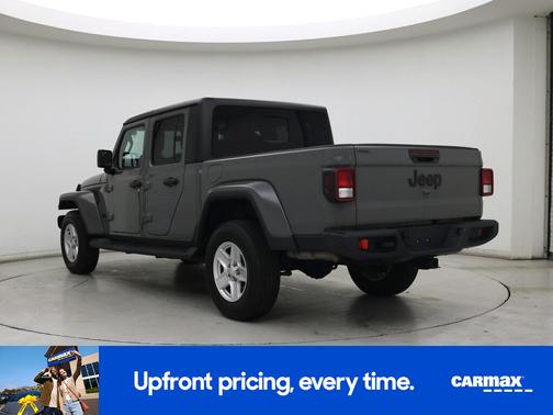 2022 Jeep Gladiator Sport