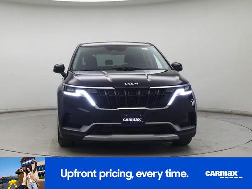 2024 Kia Carnival LX Seat Package