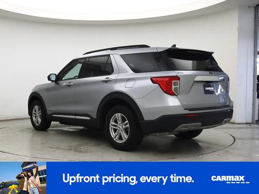 Silver 2022 Ford Explorer XLT