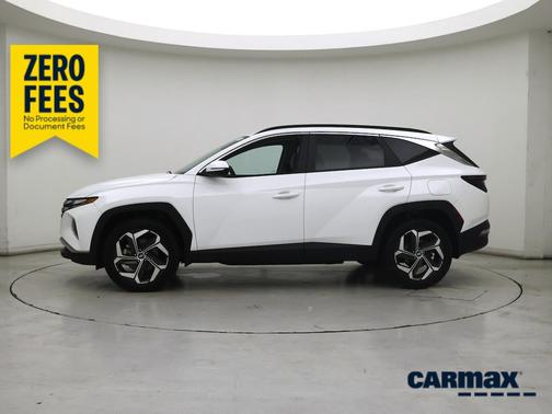 White 2024 Hyundai TUCSON SEL
