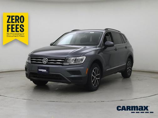 Gray 2021 Volkswagen Tiguan SE