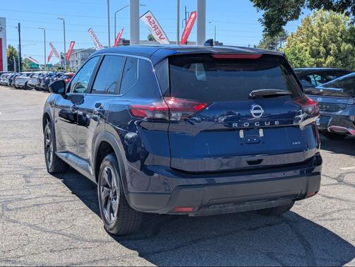 Deep Ocean Blue Pearl 2025 Nissan Rogue SV