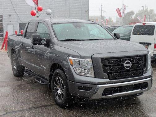 Gun Metallic 2024 Nissan Titan SV