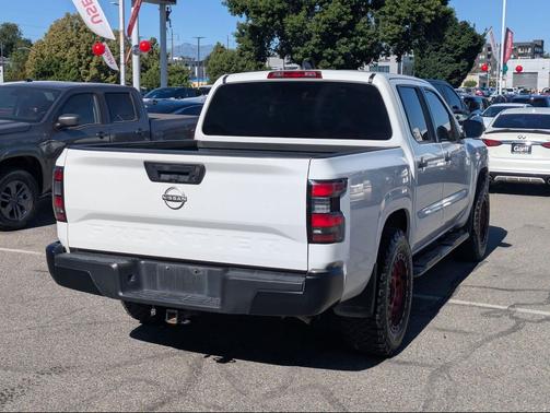Glacier White 2022 Nissan Frontier S