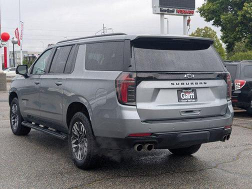 Sterling Gray Metallic 2025 Chevrolet Suburban 4WD Z71