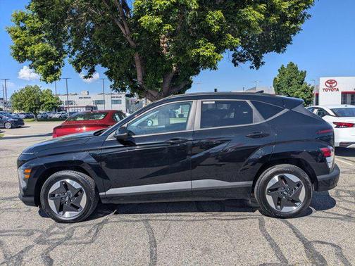 Abyss Black Pearl 2024 Hyundai KONA EV SEL