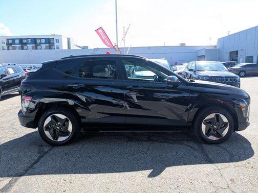 Abyss Black Pearl 2024 Hyundai KONA EV SEL