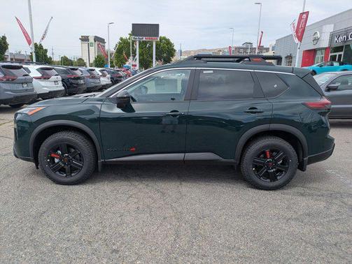Obsidian Green 2026 Nissan Rogue Rock Creek