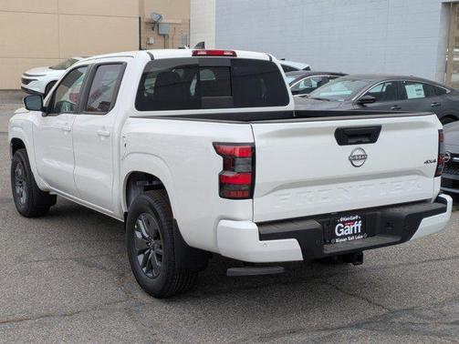 Glacier White 2026 Nissan Frontier SV