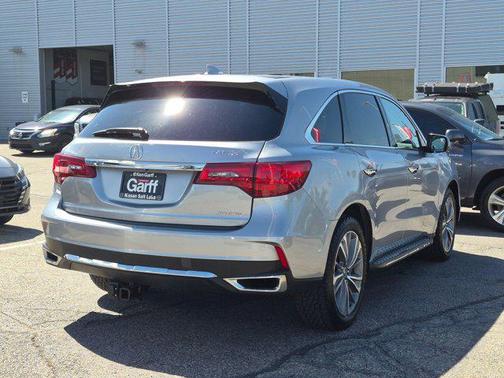Lunar Silver Metallic 2017 Acura MDX 3.5L w/Technology Package