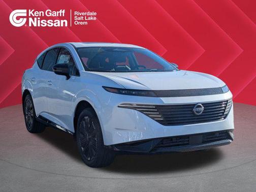 Everest White Pearl Tricoat 2026 Nissan Murano Platinum